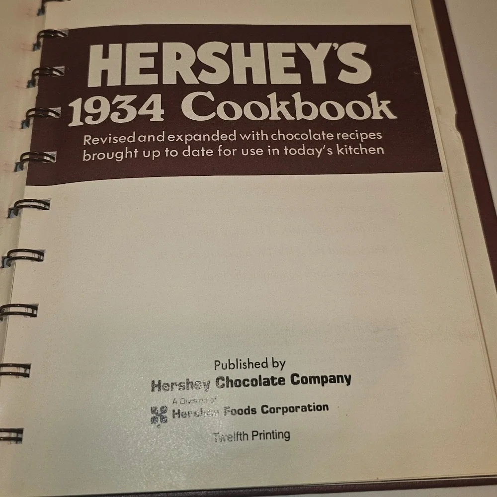 Hershey's 1934 Chocolate Cookbook Spiral bound Hanrdcover 1971 twelfth Recipes